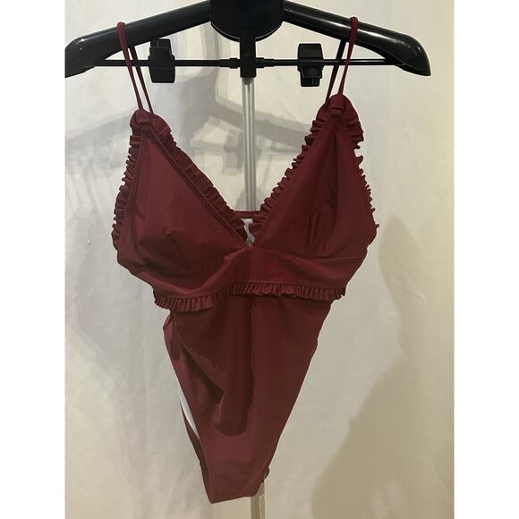 Cupshe Red One Piece Swimsuit size L - Picture 1 of 3